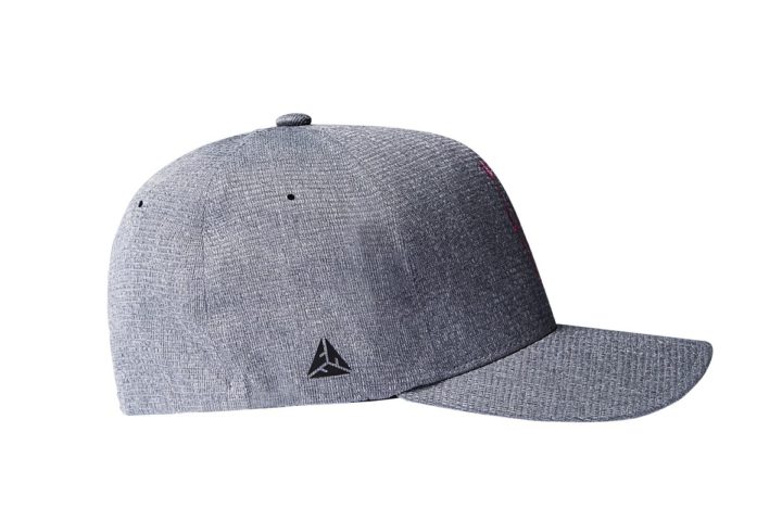 FD052112 – Heather Grey Curved Peak Flexfit Delta - Image 2